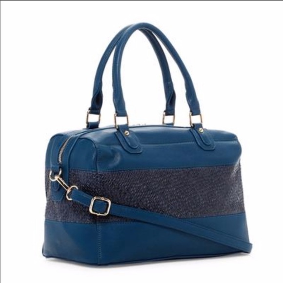 Handbags - 💕 Blue Two-Tone Faux Leather Satchel💕